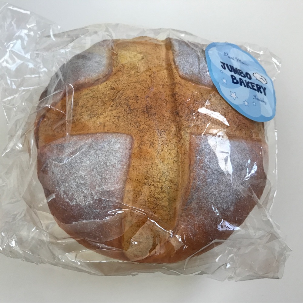 Puni maru jumbo bread